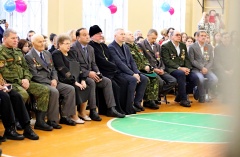 Торжество духа и чести: Патриотическое мероприятие ко Дню Героев Отечества.