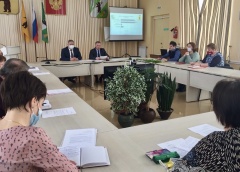 Сегодня состоялось плановое заседание межведомственной комиссии по профилактике правонарушений под председательством Главы муниципального района Алексея Комарова