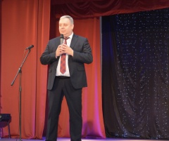 Праздничный концерт,  посвящённый предстоящему Международному женскому дню прошёл в Гаврилов-Ямском Доме культуры.