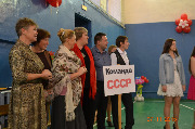Игра&nbsp;&nbsp;«Сто к одному»&nbsp;&nbsp;На сцене команда выпускников периода СССР